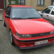 Toyota Corolla 1,6 GTI G/B SOLGT