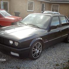 BMW 320i      solgt