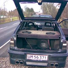 Opel kadett gsi ((SOLGT))