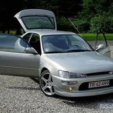 Toyota Corolla 1,6 GSi -SOLGT-
