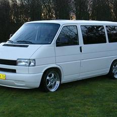 VW TRANSPORTER ALLROUNDER 