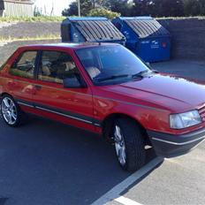 Peugeot 309 1,4i GLX SOLGT
