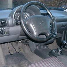 Opel Corsa B **TOTAL SMADDERET