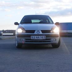Renault Clio ll 1.2 16V TILSALG