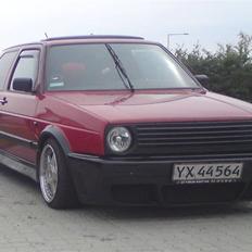 VW Golf 2 total skadet