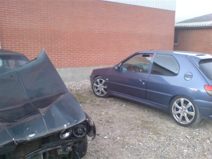 Peugeot 306 GTI   Solgt :-( - Min kammerat´s bil til venstre billede 11