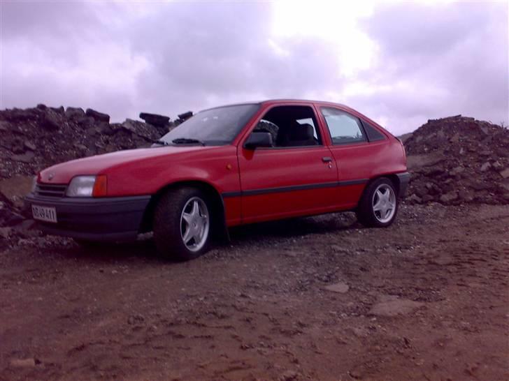 Opel Kadett(Stjålet og brændt) billede 11