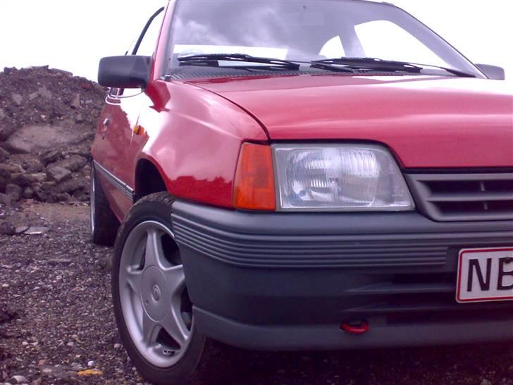 Opel Kadett(Stjålet og brændt) billede 12