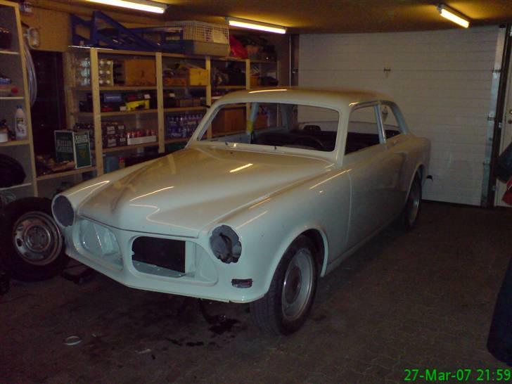 Volvo Amazon SOLGT - malingen skal jo lige hærde ordenlig inden man går igang med at samle den  billede 12