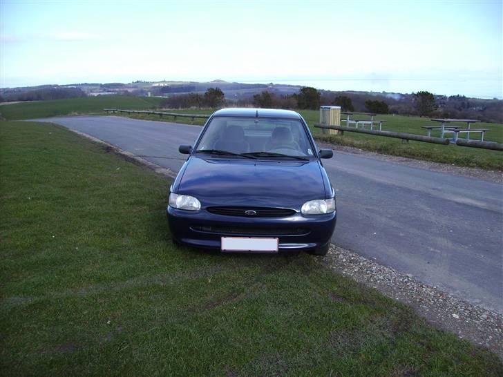 Ford Escort Solgt billede 4