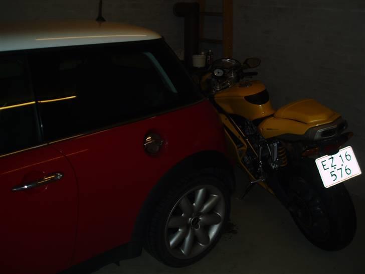 Mini cooper - hvorfor konen ikke bakker ind i garagen billede 7