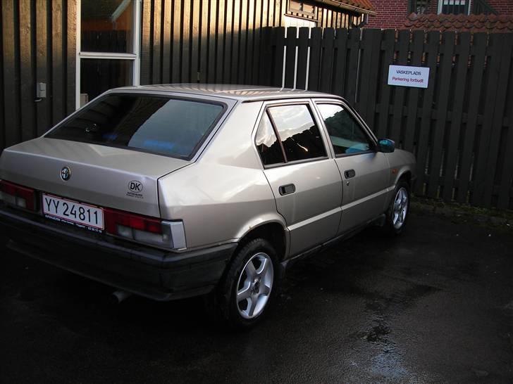 Alfa Romeo 33 "solgt" billede 2