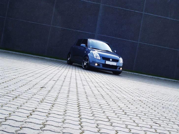 Suzuki Swift GL-J billede 5