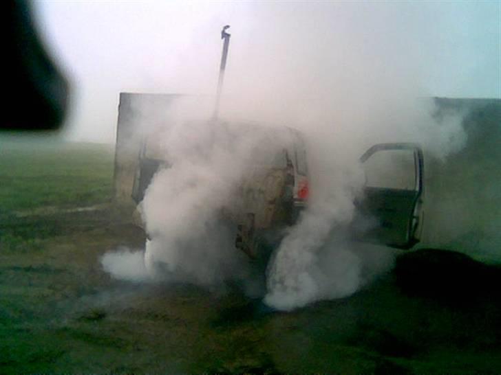 Nissan King Cab (modificeret) - ordenlig syg koger billede 10