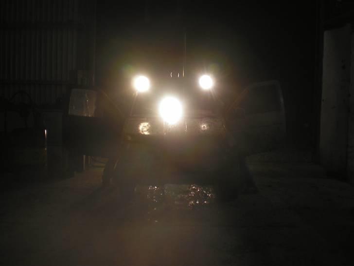 Nissan King Cab (modificeret) - nat lys  billede 14