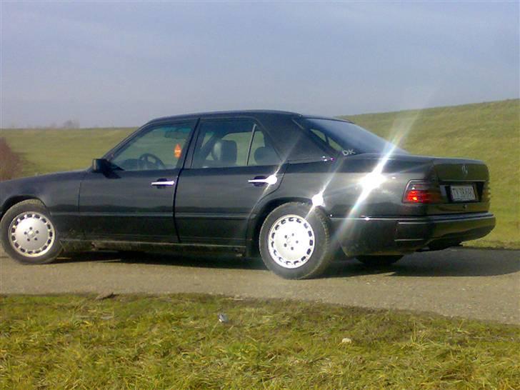 Mercedes Benz W124 billede 12