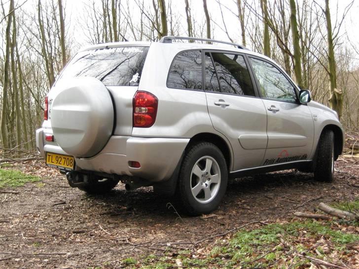 Toyota Rav 4 2,0 D4D *solgt* billede 3