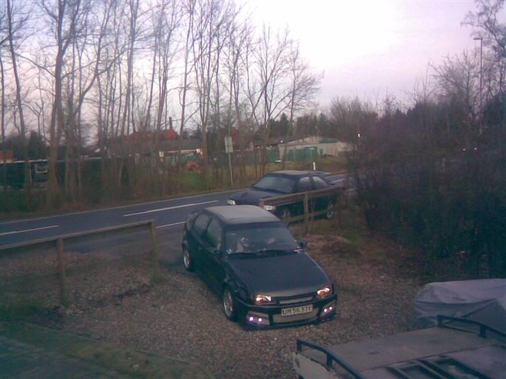 Opel kadett gsi ((SOLGT)) billede 3