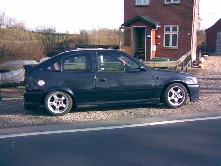 Opel kadett gsi ((SOLGT)) billede 7