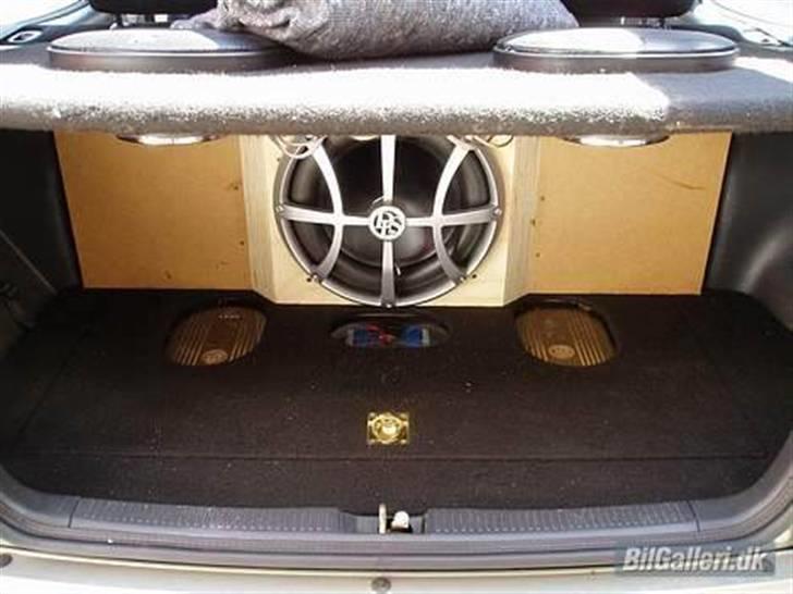 Toyota Corolla 1,6 GSi -SOLGT- billede 5