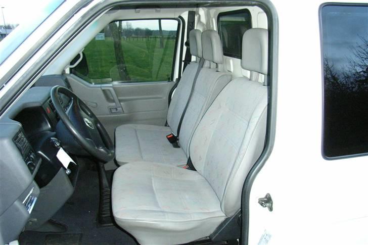 VW TRANSPORTER ALLROUNDER  - 2 stk caravelle stole + sidebeklædning til fordører søges.. billede 7