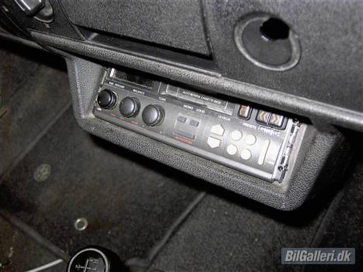 VW                mk 1 SOLGT - den dejlige bond afspiller hehe billede 13