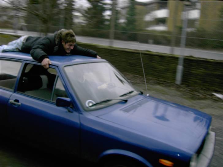 VW                mk 1 SOLGT - ja da Daniel og mig havde aftalt han købte den så skulle ham og martin jo lege hehe billede 14