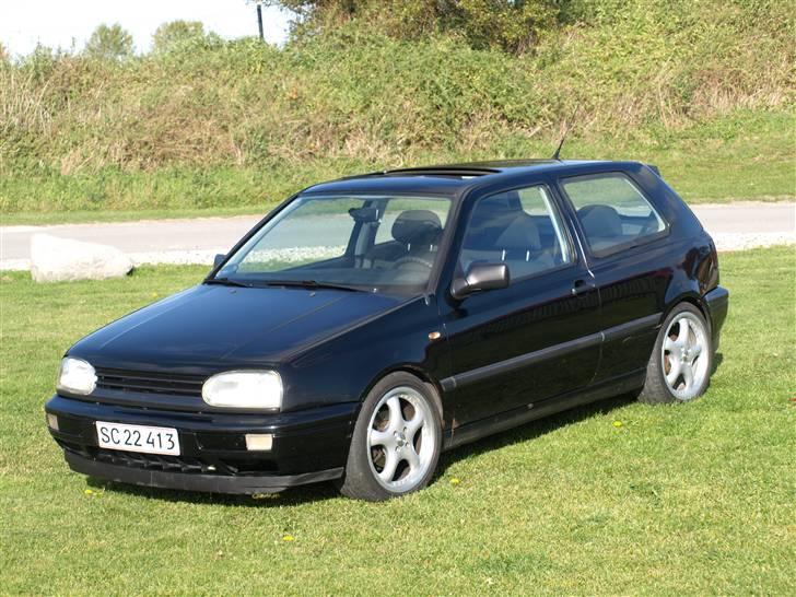 VW Golf Movie 1,8 - Ny gevindundervogn billede 8