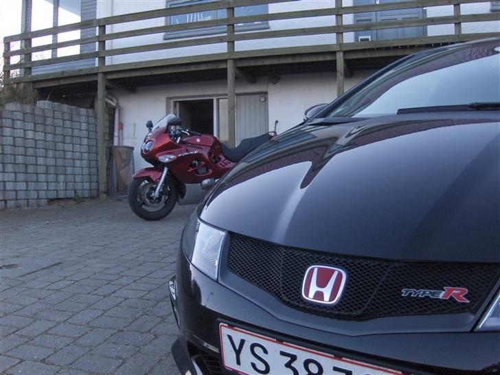 Honda Honda Civic Type R - Sammen med min gammel mc, nu skal vi ud have noget hurtigere :P billede 10