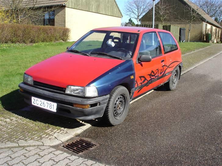 Daihatsu Charade solgt billede 6