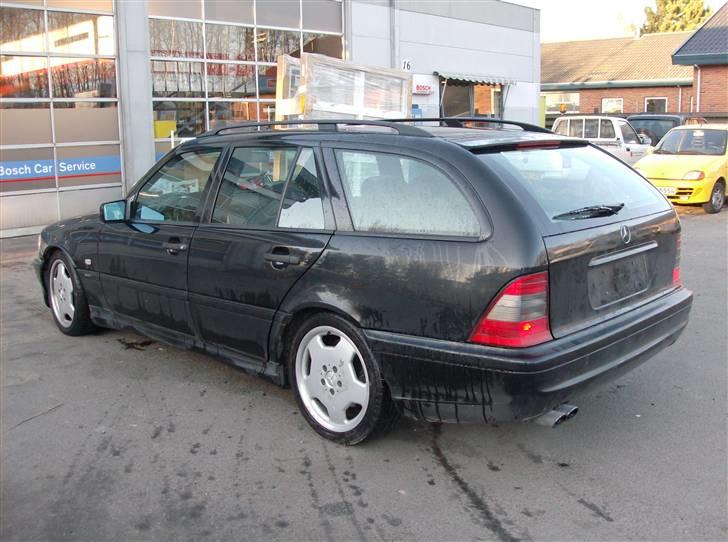 Mercedes Benz C43 AMG billede 3