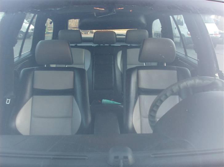 Mercedes Benz C43 AMG billede 5