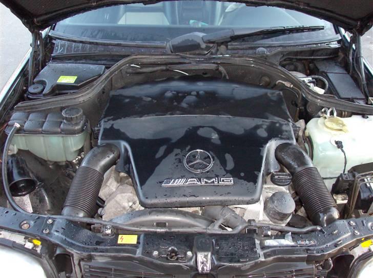 Mercedes Benz C43 AMG billede 7