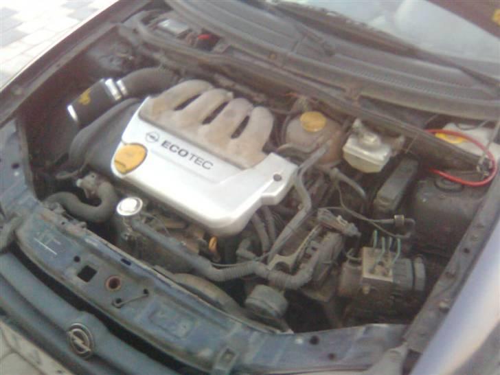 Opel Corsa B **TOTAL SMADDERET billede 9