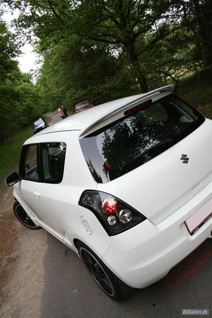 Suzuki Swift - skudt af Krymmel¹² ³  billede 7