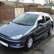 Peugeot 206 S-Line - Totalskadet
