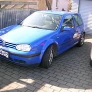 VW Golf 4