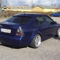 VW Bora 2,3 V5 170 Highline