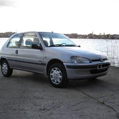 Peugeot 106 zen SOLGT