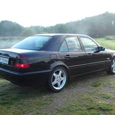 Mercedes Benz C240 Sport.V6