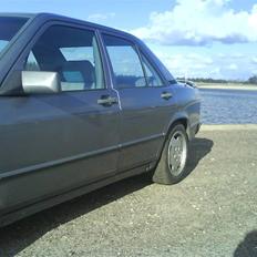 Mercedes Benz 190e R.I.P  