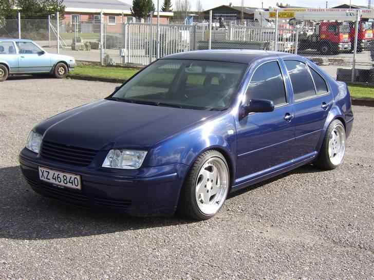 VW Bora 2,3 V5 170 Highline billede 1