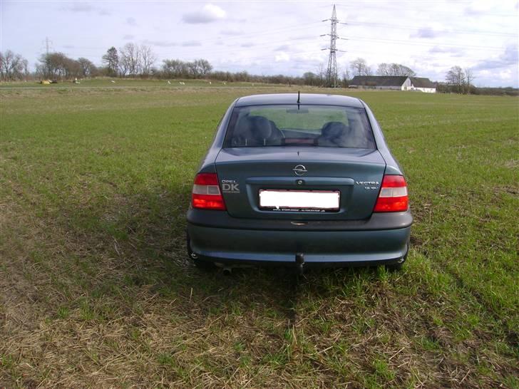 Opel vectra B comfort 1,8 16v   TIL SALG - dejlig røv billede 12