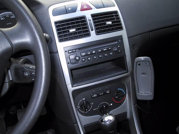 Peugeot 307 HDI st.car 2.0 billede 5