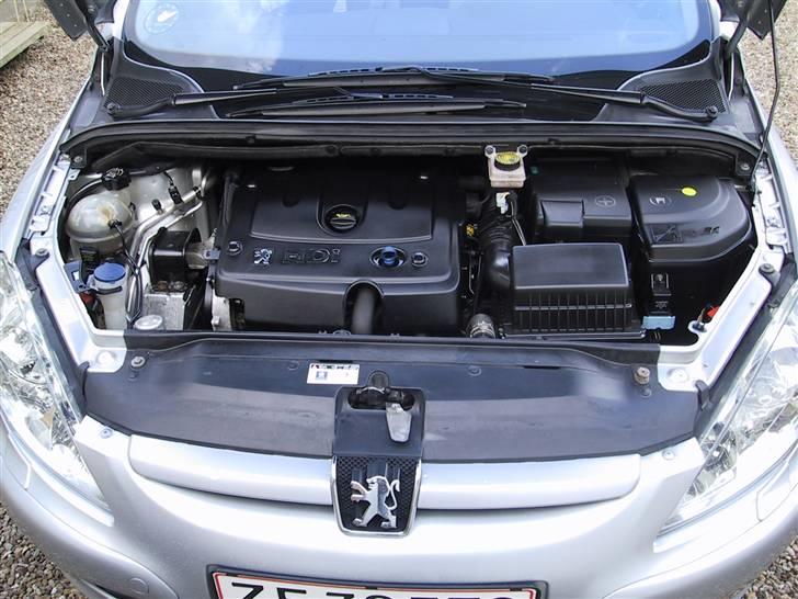 Peugeot 307 HDI st.car 2.0 billede 6