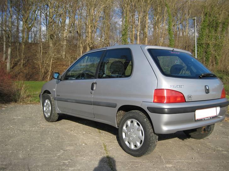 Peugeot 106 zen SOLGT billede 6