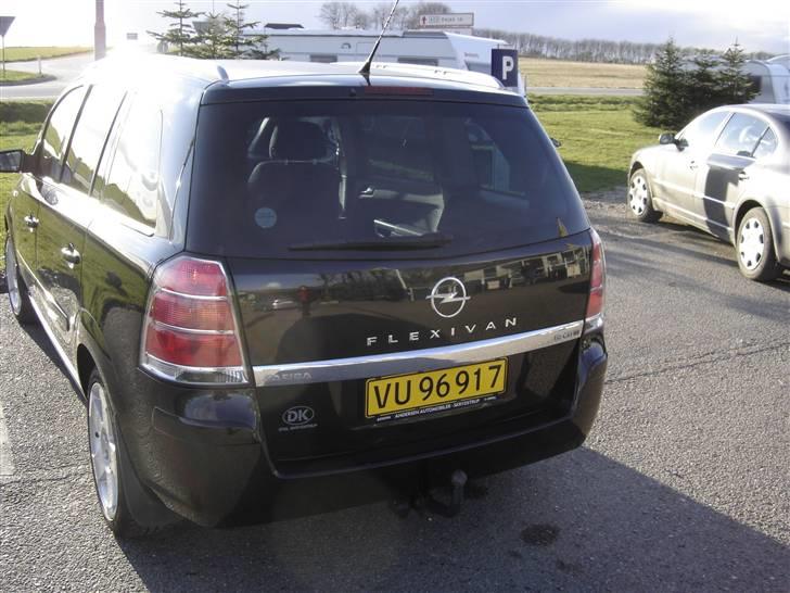 Opel Zafira B CDTi (solgt) billede 3