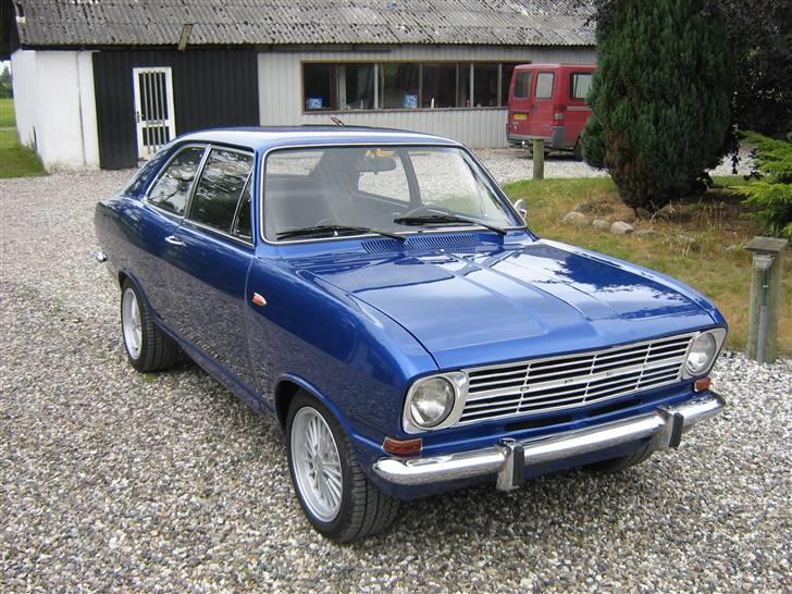 Opel kadett b LS fastback billede 2