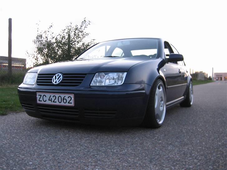 VW Bora 2,0 Totalskadet - Sænket ca 90 mm, alt det den ku ta uden raslende fjedre.. billede 1