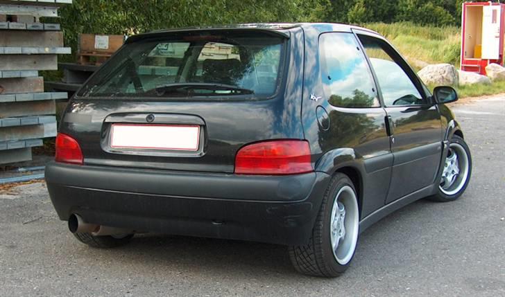 Citroën Saxo 1,6i 16v VTS (solgt) billede 4
